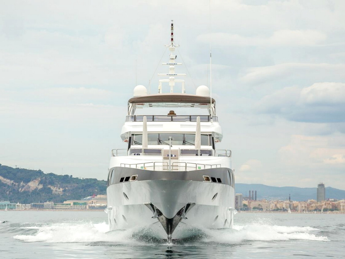 Drettmann Yachts - Majesty 125