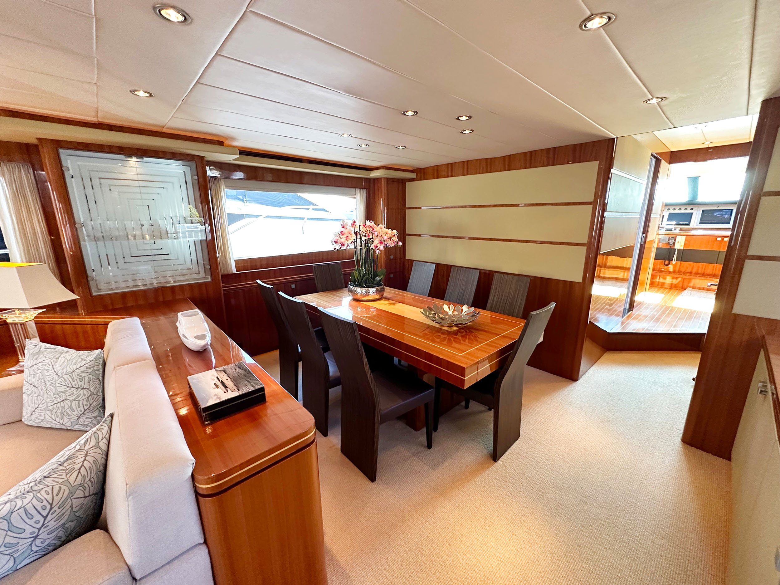 Drettmann Yachts - Elegance 86 New Line