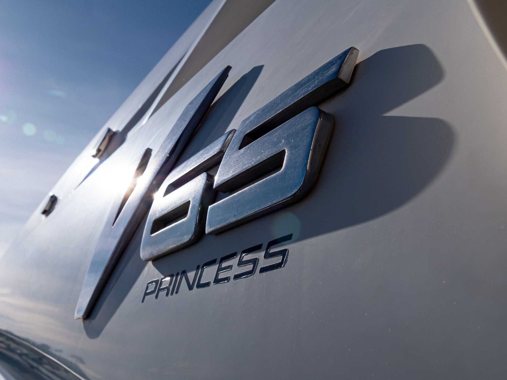 Drettmann Yachts - Princess V65