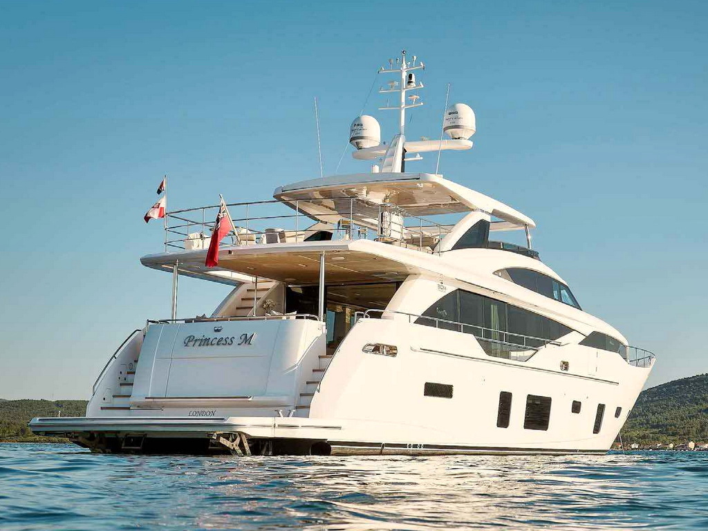 Drettmann Yachts - Princess 30 M