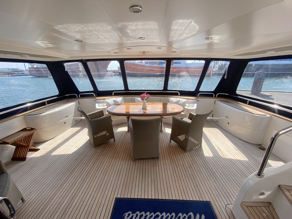 Drettmann Yachts - Elegance 84 Line