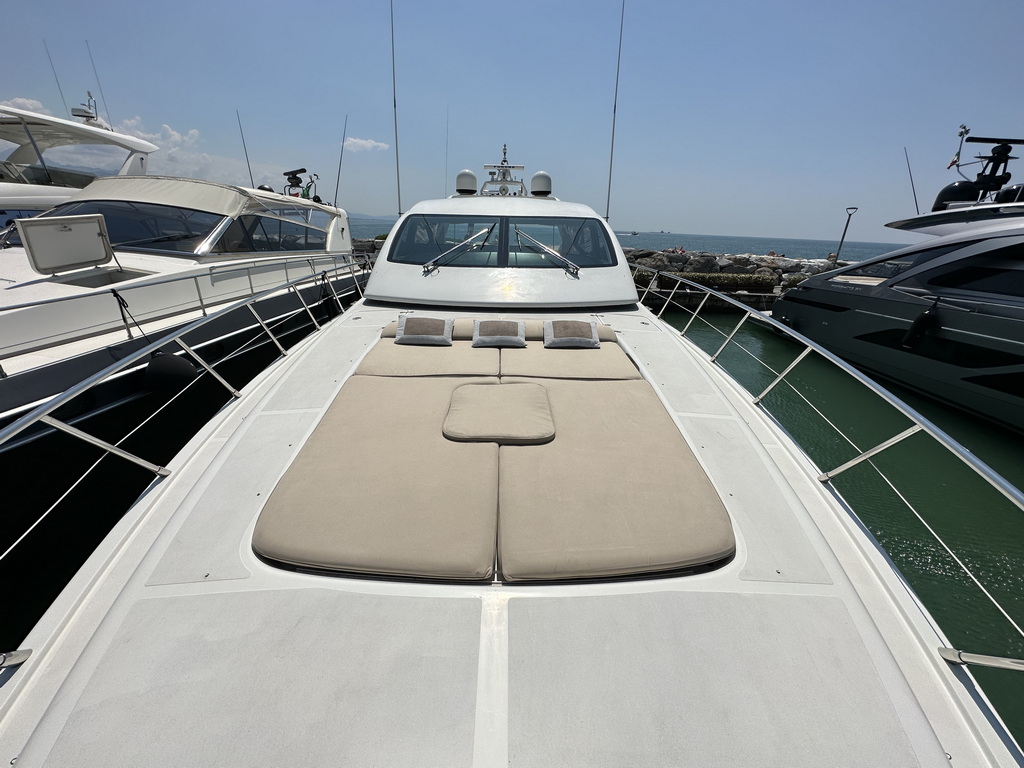 Drettmann Yachts - Mangusta 72