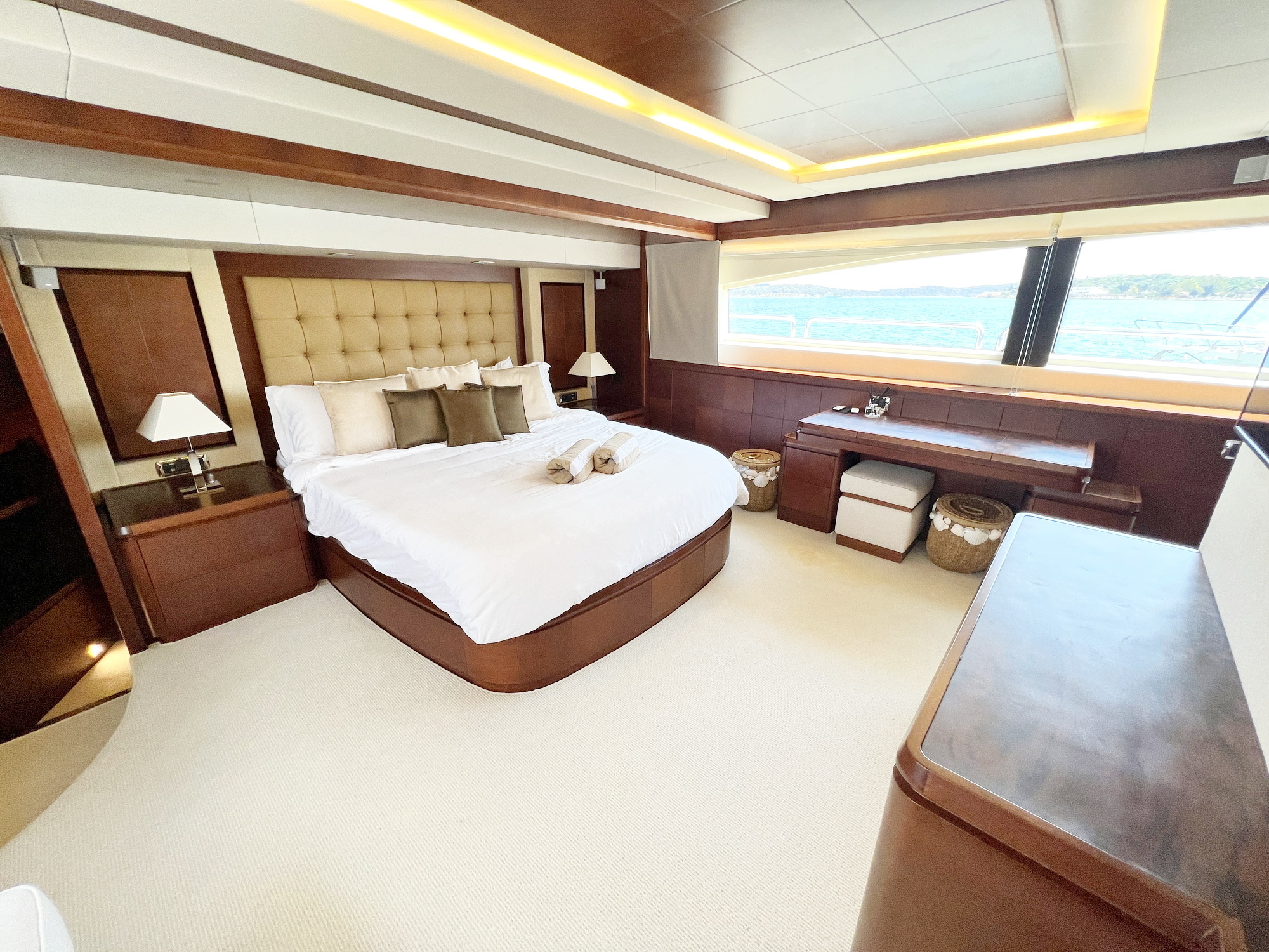 Drettmann Yachts - Azimut Grande 105