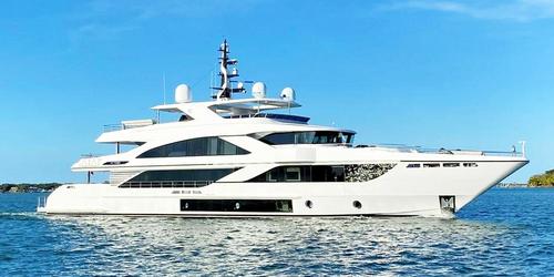 Majesty 140 - Drettmann Yachts