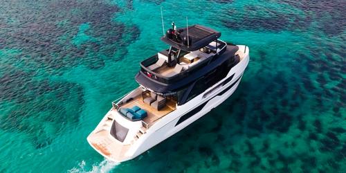 Charter Yacht EXPLORER - Drettmann Yachts