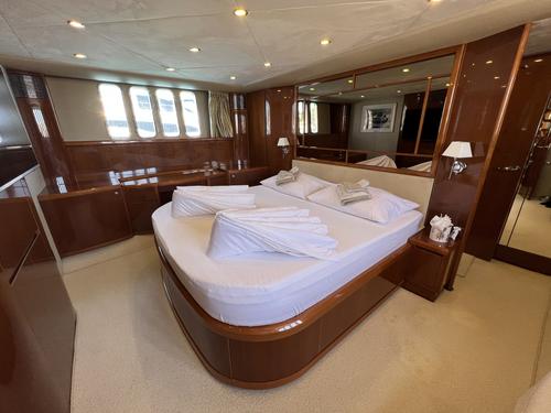 Princess 21M - Drettmann Yachts