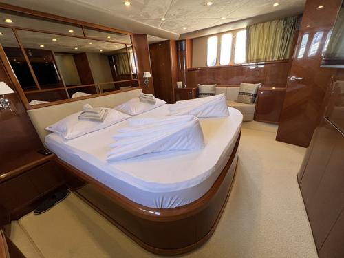 Princess 21M - Drettmann Yachts