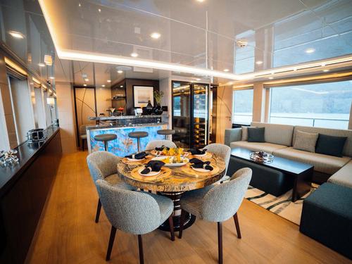 Charteryacht HEEUS - Drettmann Yachts