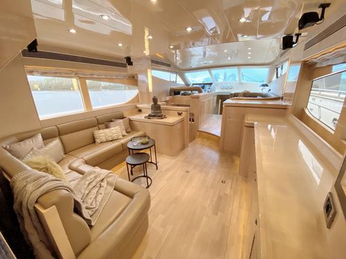 Elegance 60 Garage - Drettmann Yachts