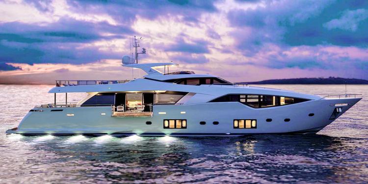 Custom Line 108 - Drettmann Yachts