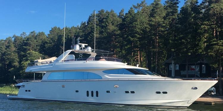 Elegance 92 Mega - Drettmann Yachts