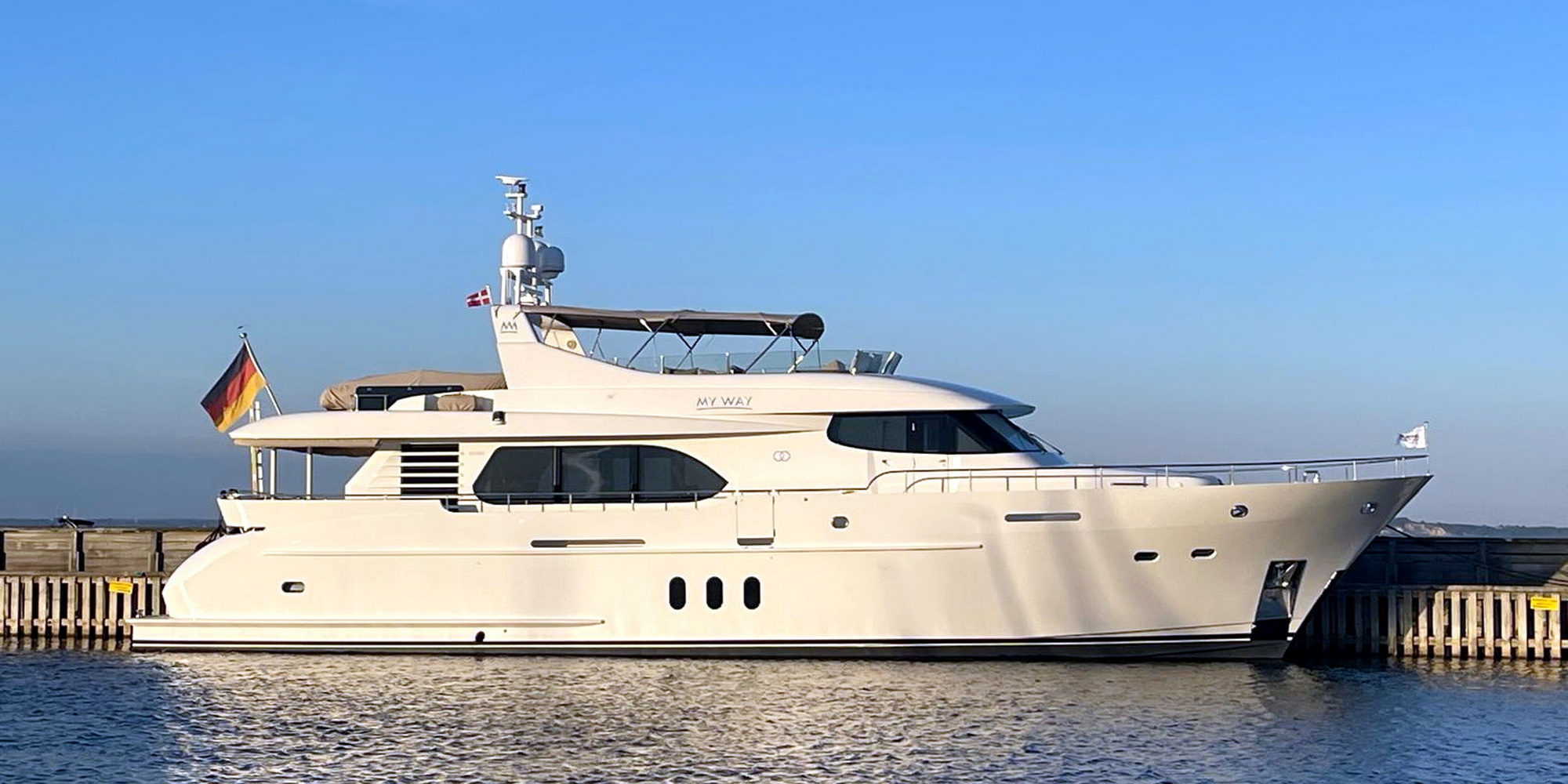 Drettmann Yachts - Moonen 82 Alu